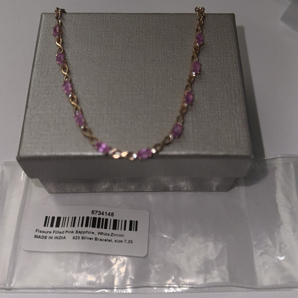 Pink Sapphire Bracelet and White Zircon Gemstones. Size 7.25” Long. Elegant. - Picture 4 of 4